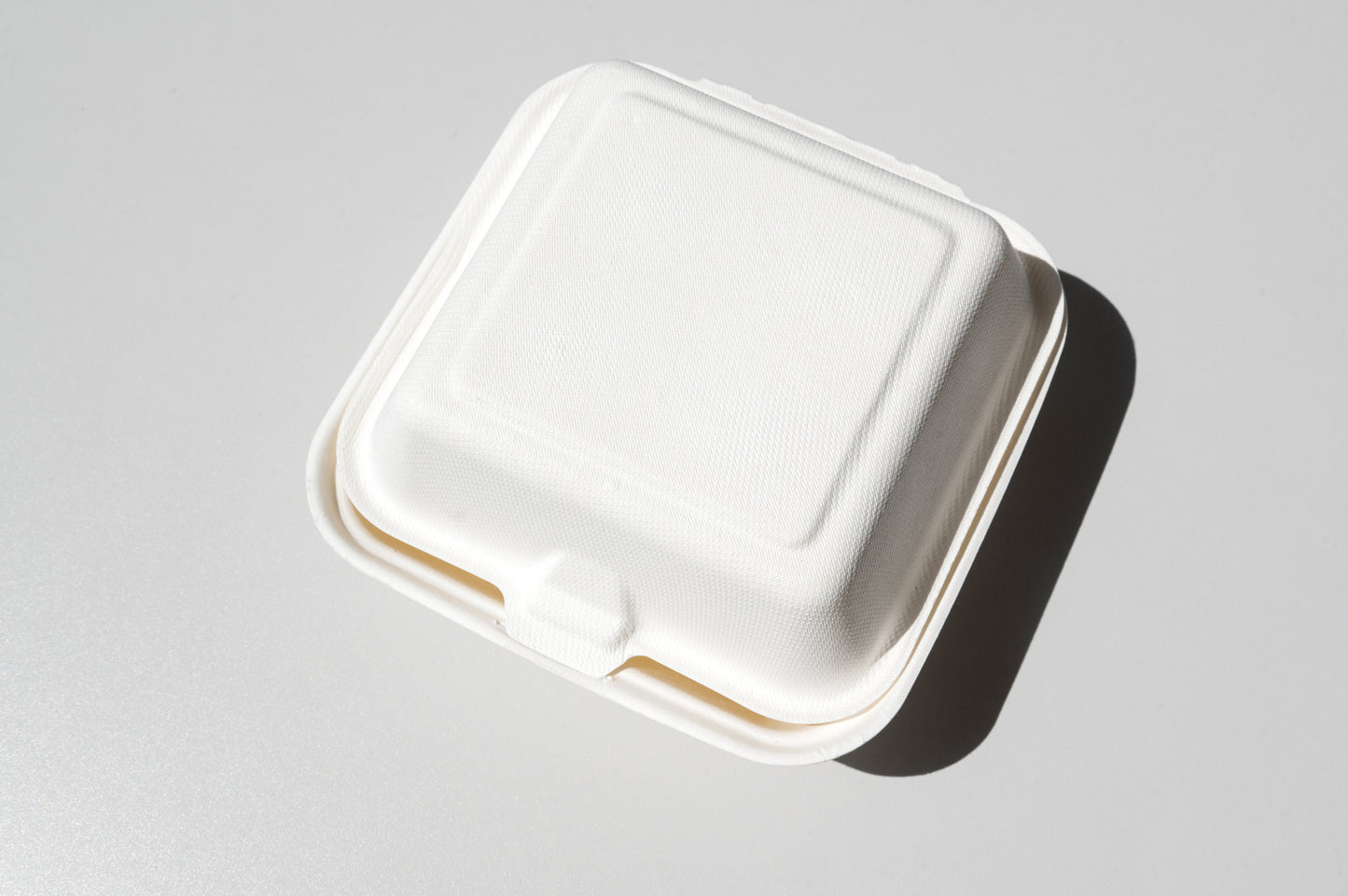 8x8" 3 Compartment Take Out Food Containers with Clamshell Hinged Lid - 250pcs per carton